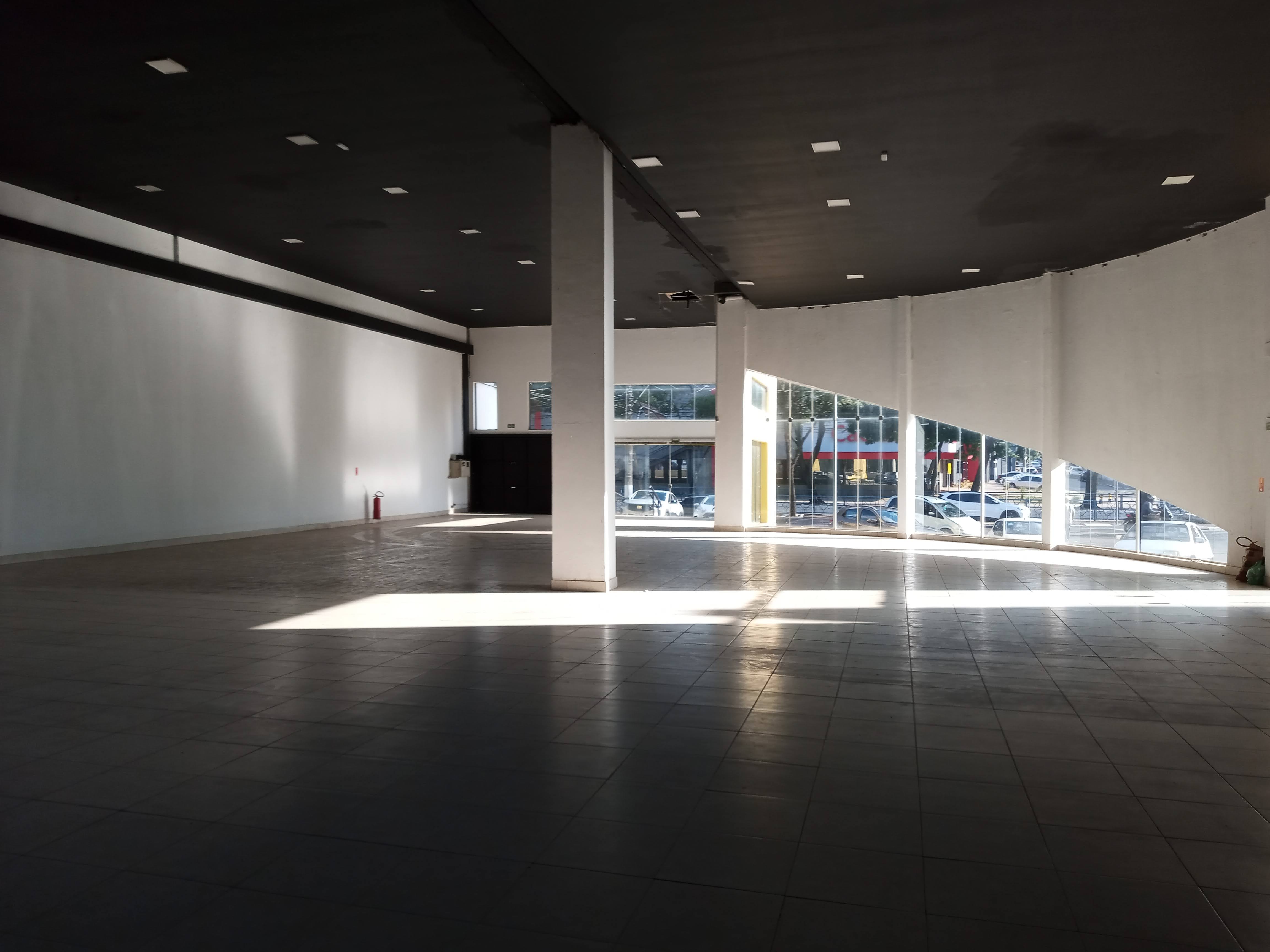 Salão Comercial, 585m² - Liberdade/Itu - Foto 2